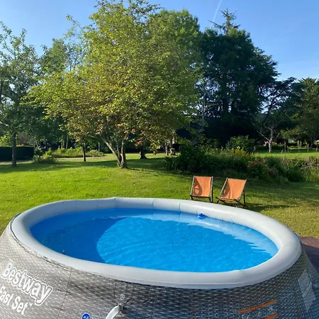 La Chaumiere Aux Faisans Σπίτι διακοπών Ablon