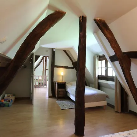 La Chaumiere Aux Faisans Ablon